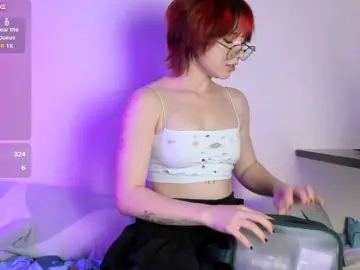 Kur0mi5  live sex cam