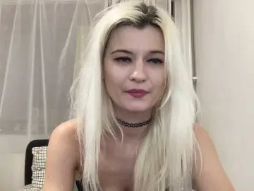 OnikaLove  live sex cam