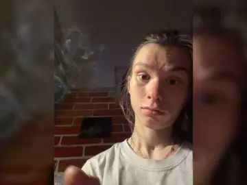 Prinsess131  live sex cam