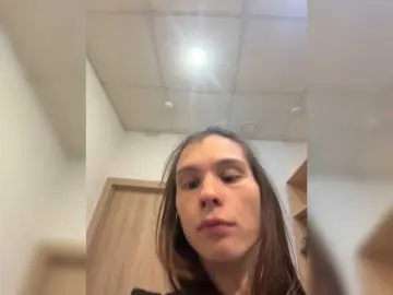 Prinsess131  live sex cam