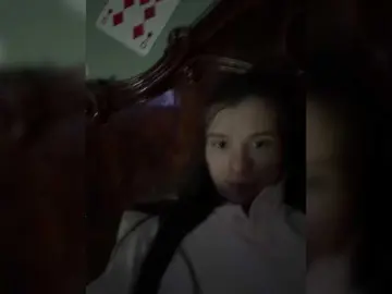 Prinsess131  live sex cam