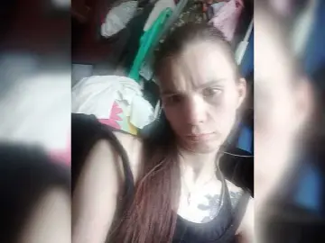 Prinsess131  live sex cam