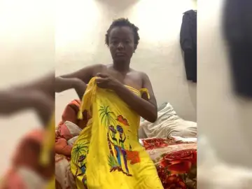 Babygirl3  live sex cam