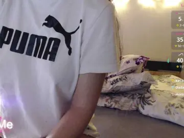 Elinor21  live sex cam