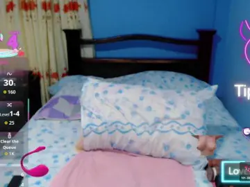 LilyBenet1  live sex cam