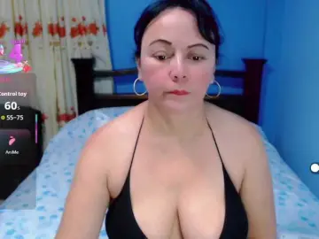 LilyBenet1  live sex cam