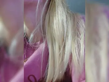 LittleSammy  live sex cam
