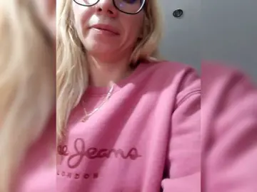 LittleSammy  live sex cam