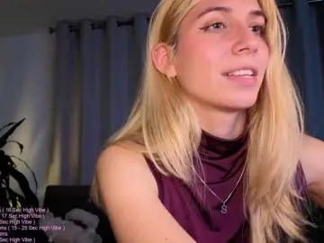 LittleSammy  live sex cam