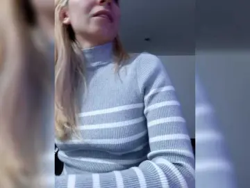 LittleSammy  live sex cam