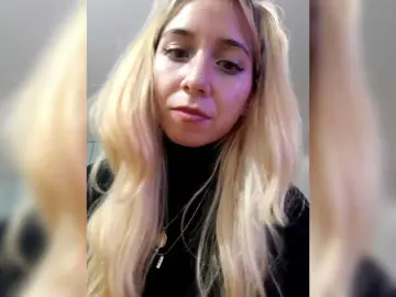 LittleSammy  live sex cam