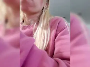 LittleSammy  live sex cam