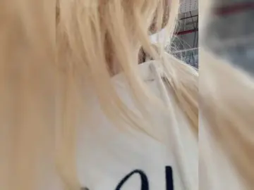 LittleSammy  live sex cam