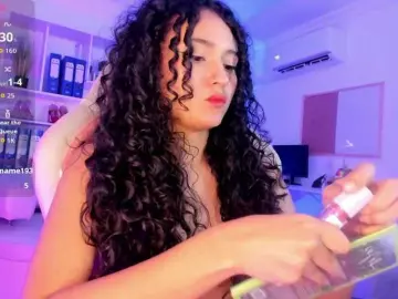 Molly-sweetlove  live sex cam