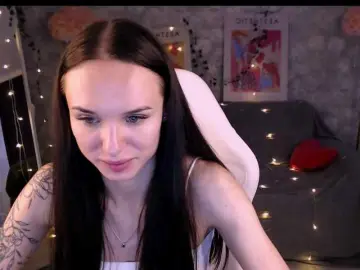 NicoleMerz  live sex cam