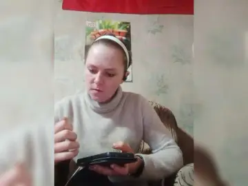 REPTILIAY  live sex cam