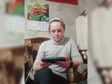 REPTILIAY  live sex cam