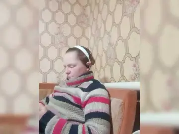 REPTILIAY  live sex cam