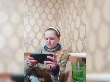 REPTILIAY  live sex cam