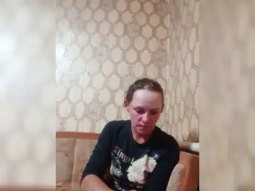 REPTILIAY  live sex cam