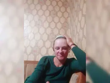 REPTILIAY  live sex cam