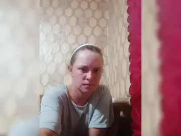 REPTILIAY  live sex cam