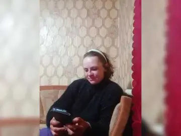 REPTILIAY  live sex cam