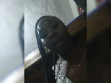 SheeRaw  live sex cam