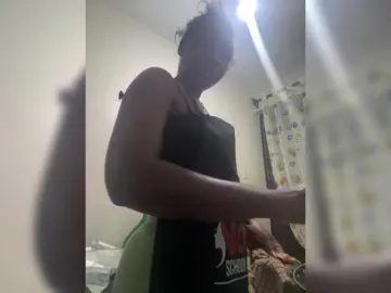 SheeRaw  live sex cam