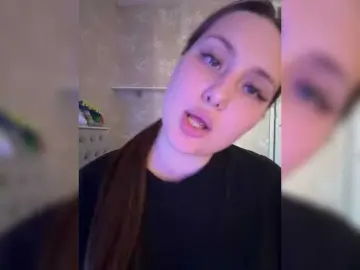 SweetyW-  live sex cam