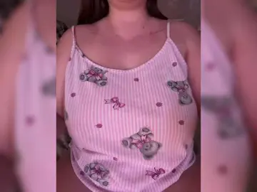 SweetyW-  live sex cam