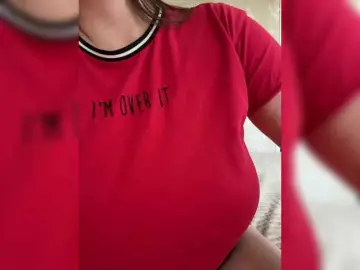 SweetyW-  live sex cam