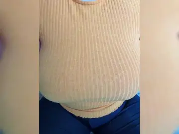 SweetyW-  live sex cam