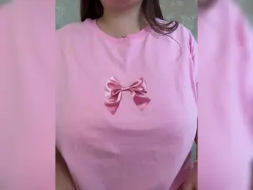 SweetyW-  live sex cam