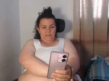 Agathamiller  live sex cam