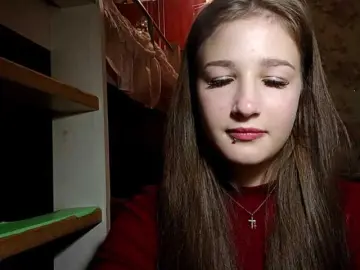 Millywowa  live sex cam