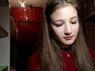 Millywowa  live sex cam