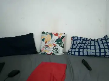 BIGTITTISXX  live sex cam