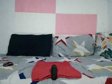 BIGTITTISXX  live sex cam