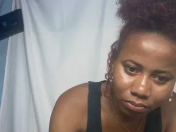 Fabrilla  live sex cam