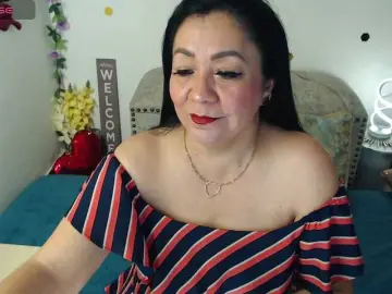 Lady-mature  live sex cam