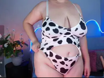 Giordanapinoo  live sex cam