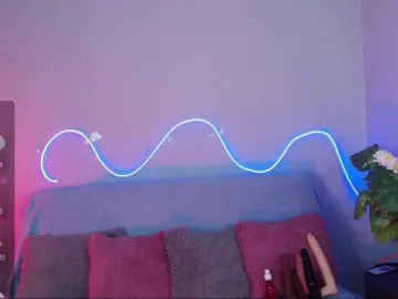 Giordanapinoo  live sex cam