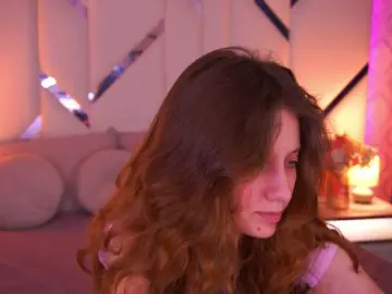 CuteeFoxy  live sex cam