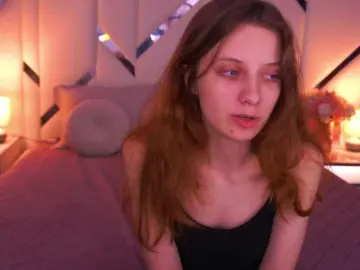 CuteeFoxy  live sex cam