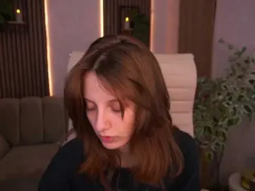 CuteeFoxy  live sex cam