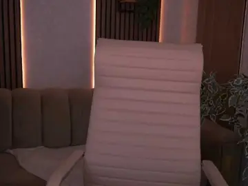 CuteeFoxy  live sex cam