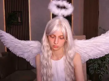 CuteeFoxy  live sex cam