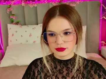 KellyHayden  live sex cam