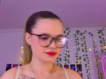 KellyHayden  live sex cam